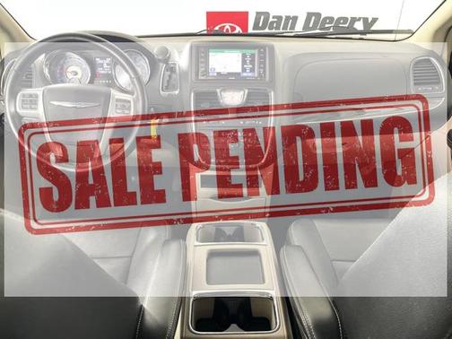 2016 Chrysler Town & Country Touring