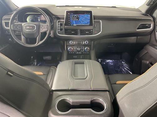 2023 GMC Yukon 4WD AT4