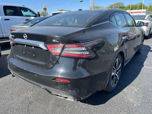 Super Black 2023 Nissan Maxima SL