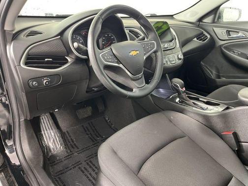 2023 Chevrolet Malibu FWD RS