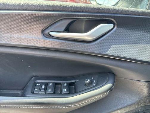 Bright White Clearcoat 2024 Jeep Grand Cherokee Laredo
