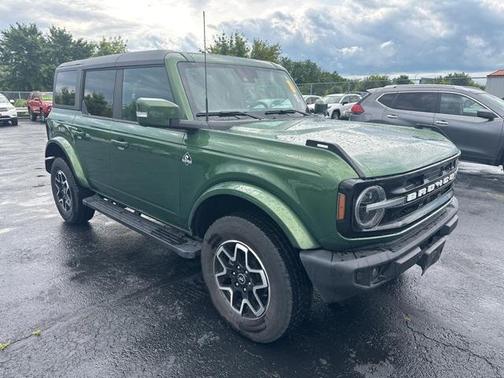 2023 Ford Bronco Outer Banks