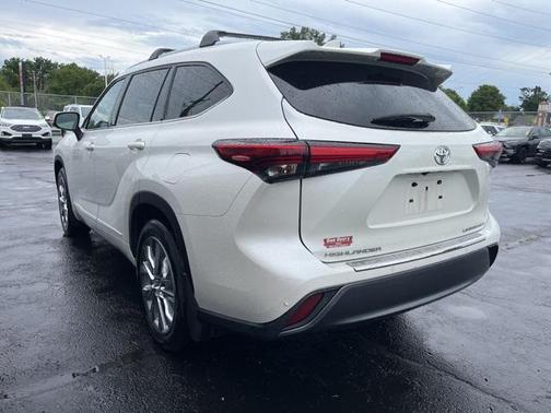 2021 Toyota Highlander Limited