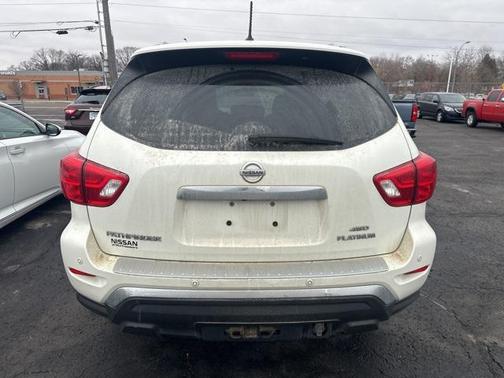 2018 Nissan Pathfinder Platinum