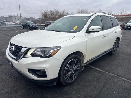 2018 Nissan Pathfinder Platinum