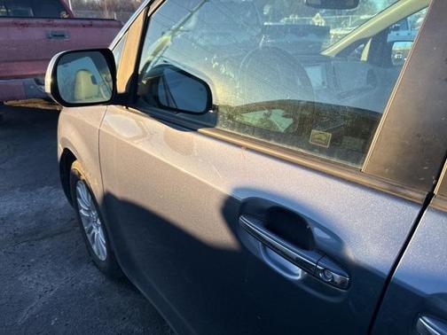 2016 Toyota Sienna XLE