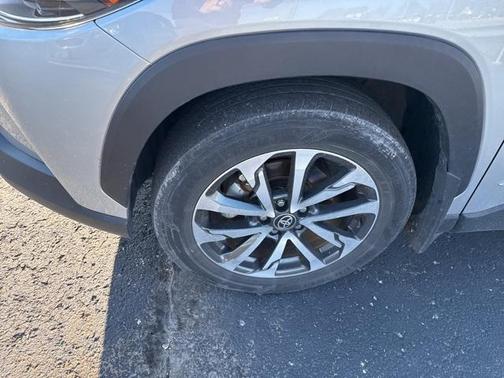 2022 Toyota Corolla Cross XLE