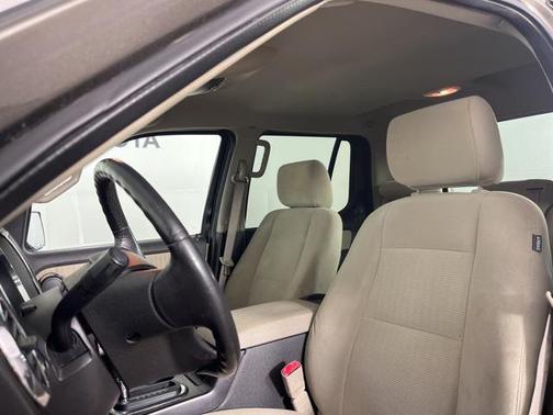 2008 Ford Explorer Sport Trac XLT