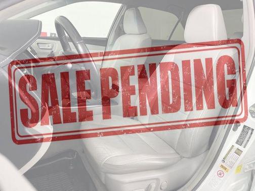 2017 Toyota Camry Hybrid XLE