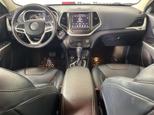 Bright White Clearcoat 2017 Jeep Cherokee Limited