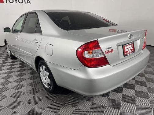 2003 Toyota Camry LE