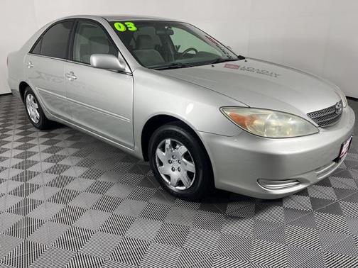 2003 Toyota Camry LE