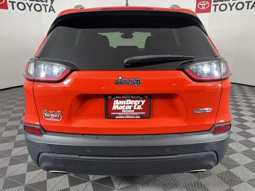 2021 Jeep Cherokee Latitude Lux