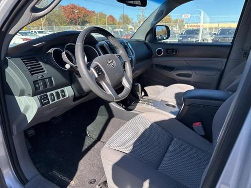 2013 Toyota Tacoma Base