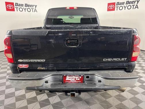 2004 Chevrolet Silverado 2500 LT H/D Extended Cab