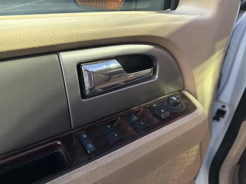 2011 Ford Expedition XLT