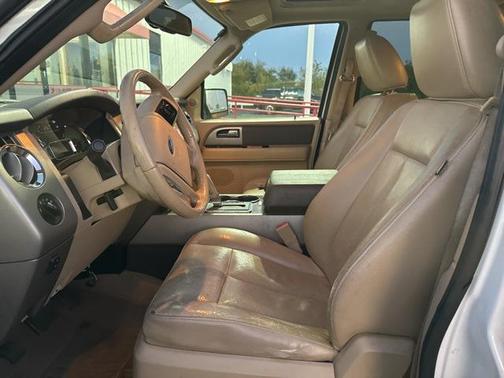 2011 Ford Expedition XLT