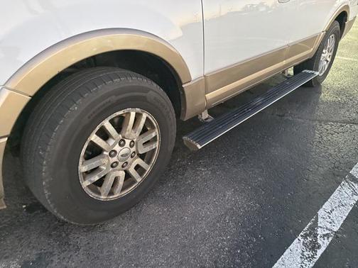 2011 Ford Expedition XLT