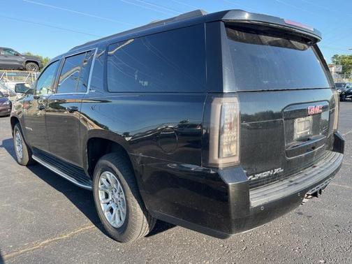 2016 GMC Yukon XL SLT