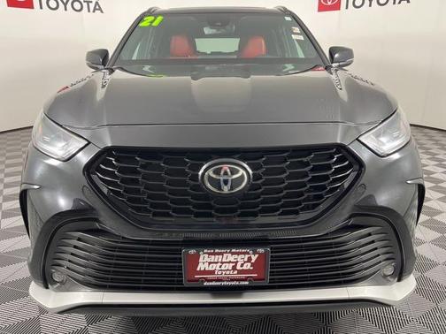 2021 Toyota Highlander XSE