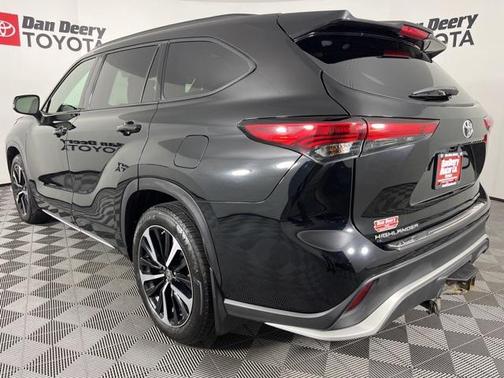 2021 Toyota Highlander XSE