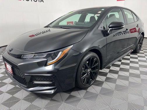 Black Sand Pearl 2022 Toyota Corolla SE