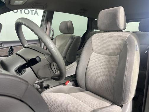2007 Toyota Sienna LE