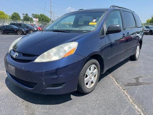 2007 Toyota Sienna LE