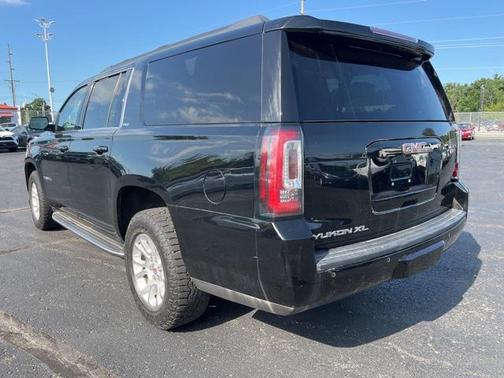 2019 GMC Yukon XL SLT