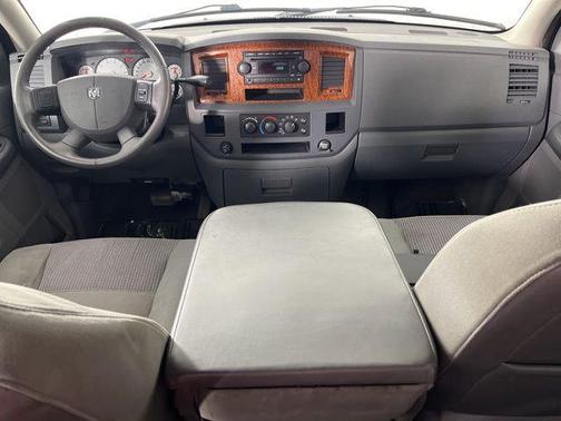 2006 Dodge Ram 1500 SLT Quad Cab