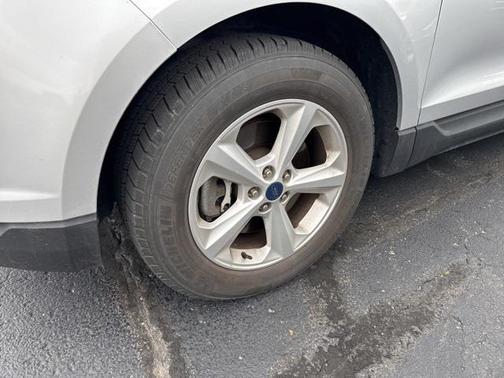 2015 Ford Edge SE