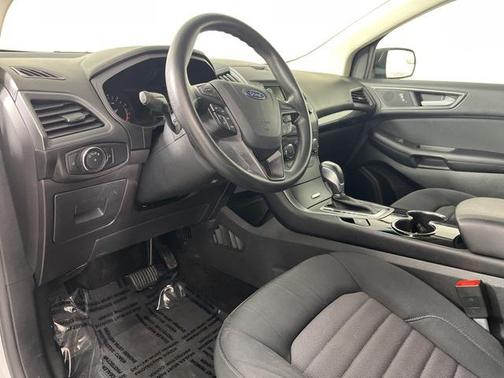 2015 Ford Edge SE