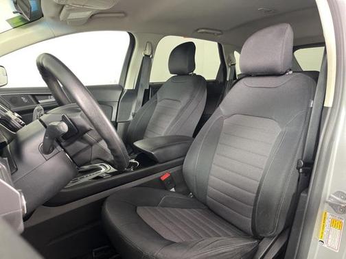 2015 Ford Edge SE