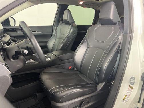 2023 INFINITI QX60 Pure