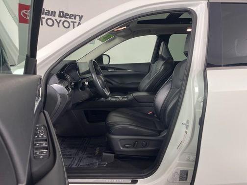 2023 INFINITI QX60 Pure