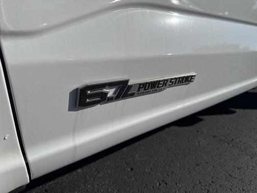 2023 Ford F-350 XLT