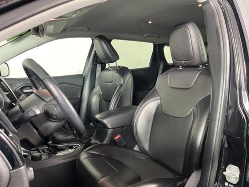 2021 Jeep Cherokee Altitude