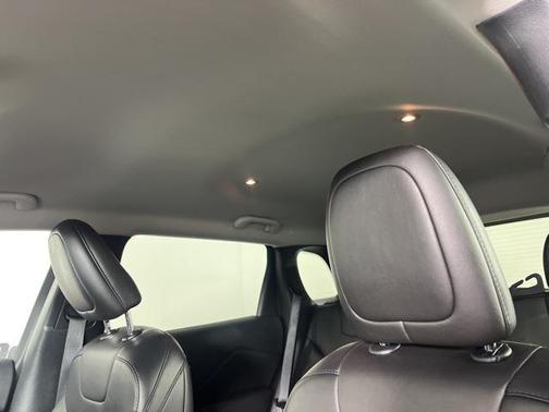 2021 Jeep Cherokee Altitude