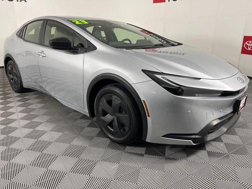 2023 Toyota Prius LE