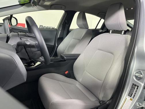 2023 Toyota Prius LE