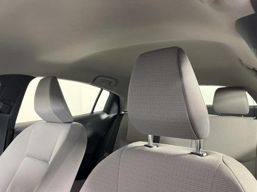 2023 Toyota Prius LE