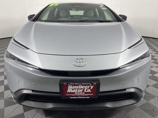 2023 Toyota Prius LE