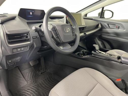 2023 Toyota Prius LE