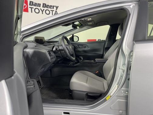 2023 Toyota Prius LE