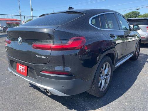 Black Sapphire Metallic 2021 BMW X4 xDrive30i
