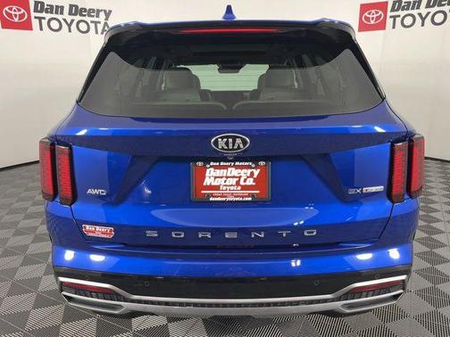 Sapphire Blue 2021 Kia Sorento EX
