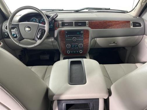 2009 Chevrolet Silverado 1500 LTZ Crew Cab