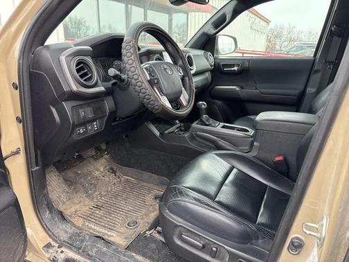 2020 Toyota Tacoma TRD Sport