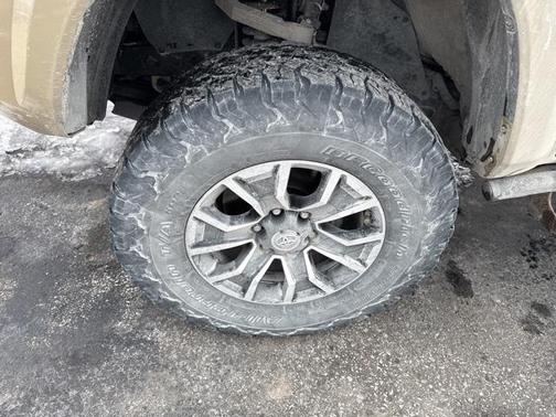 2020 Toyota Tacoma TRD Sport