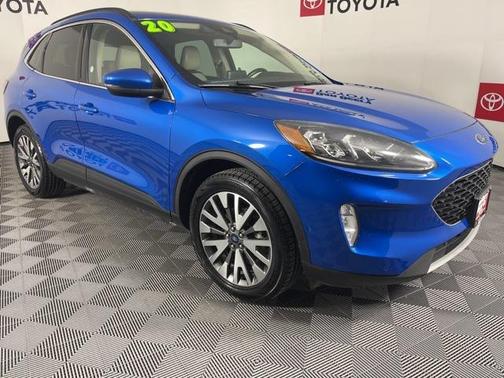 2020 Ford Escape Titanium